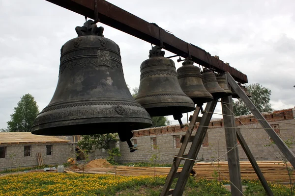 Kilise çanları