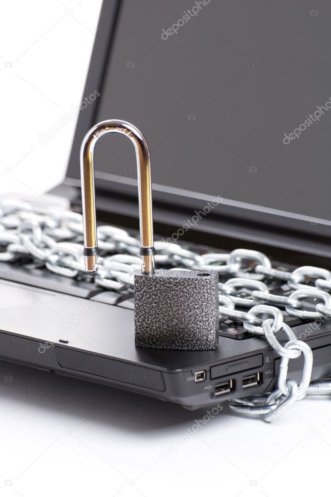Open laptop security whit chain and padlock