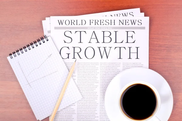 Surat kabar STABLE GROWTH — Stok Foto