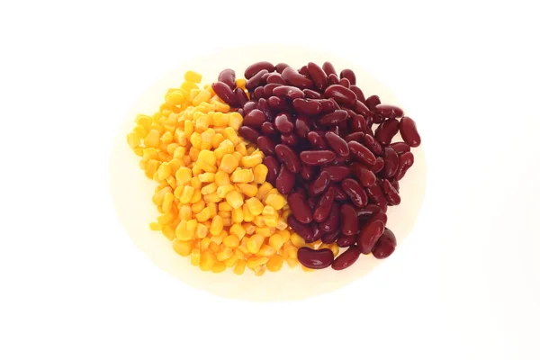 Kukurydza i Fasolka po bretońsku na talerzu — Zdjęcie stockowe