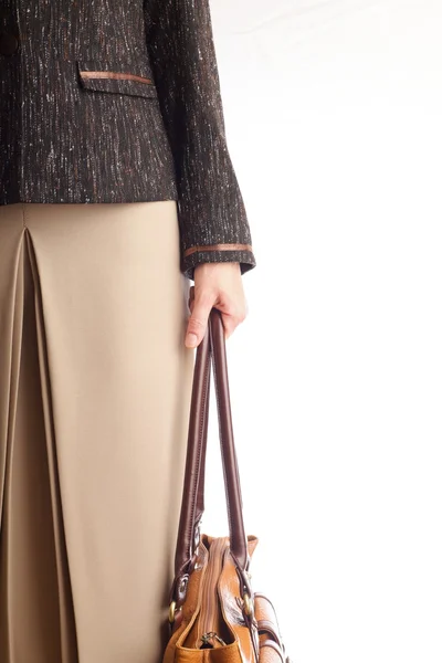 Сумка, сумка в женской руке — стоковое фото