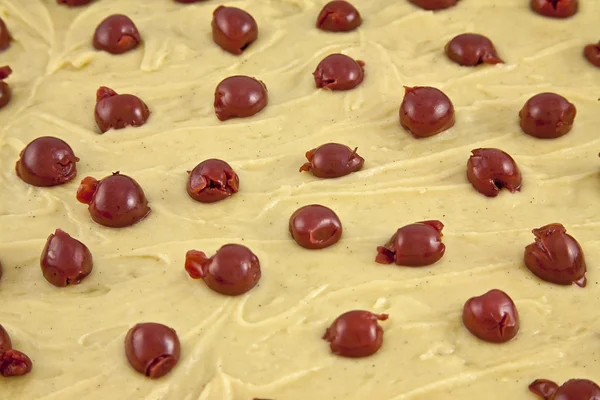 Torta de cereja azeda antes de assar — Fotografia de Stock