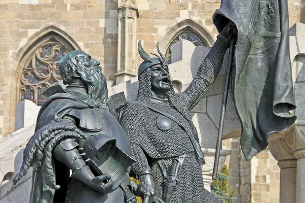 Détail de la statue du roi Matthias Corvin — Photo