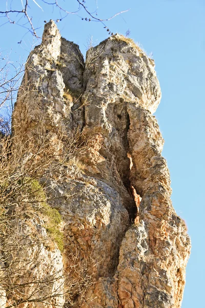 Kalksteen rots — Stockfoto