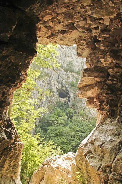 Cave in the Turda Gorges — Stock Photo, Image