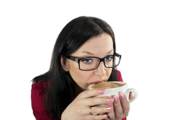 戴着眼镜的咖啡饮料的女孩 — 图库照片
