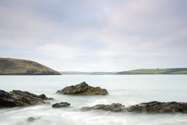 Cornwall zeegezicht van daymer bay — Stockfoto
