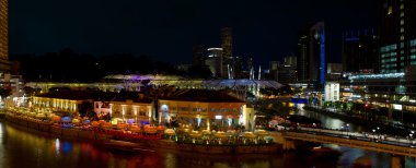 Clarke quay Singapur gece sahne panorama