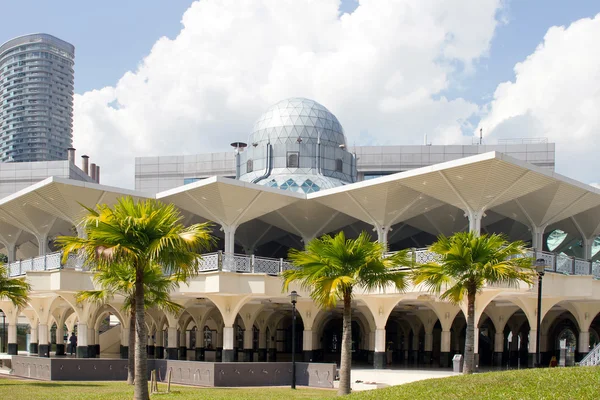Mesquita Masjid Asy-Syakirin em Kuala Lumpur — Fotografia de Stock