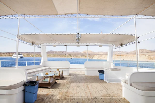 Upper Deck of Recreational Boat — Stock Photo, Image