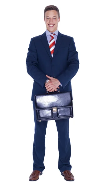 Улыбающийся бизнесмен с портфелем — стоковое фото