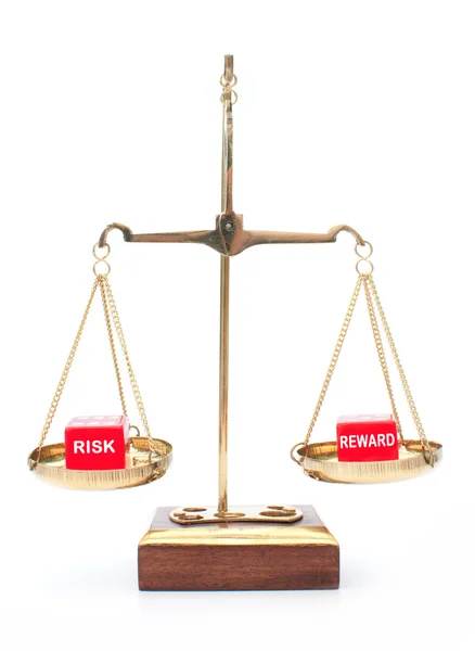 Risico versus beloning — Stockfoto