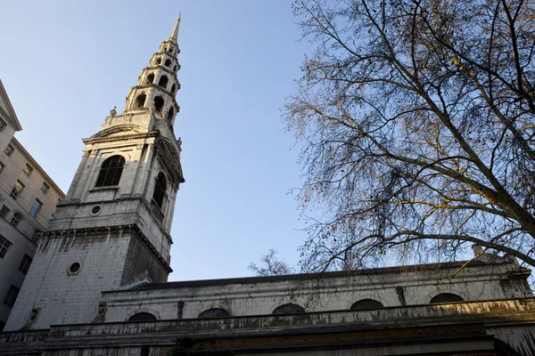 Kyrkan St brudar i fleet street, london — Stockfoto