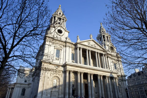 런던에 있는 성 바오로 대성당 — 스톡 사진