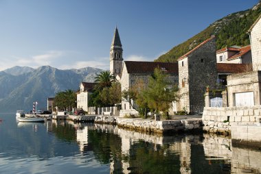 kotor, Karadağ için köy Perast