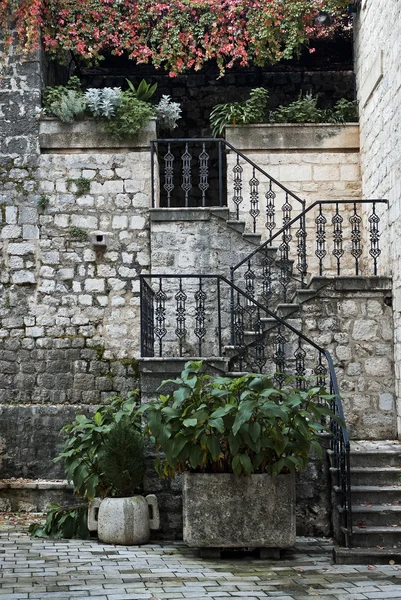 Escalera en kotor montenegro — Foto de Stock