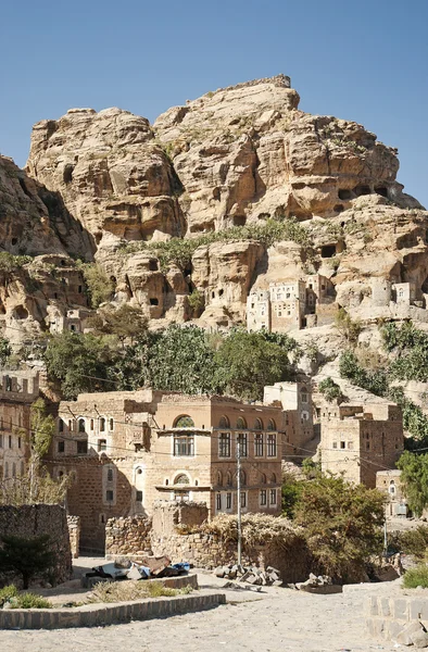 Villaggio montano yemenita vicino sanaa yemen — Foto Stock