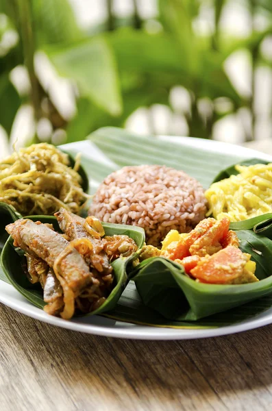 Индонезийская кухня на Бали — стоковое фото