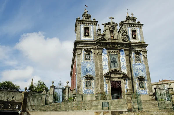 Santo idelfonso church in porto portugal — стоковое фото