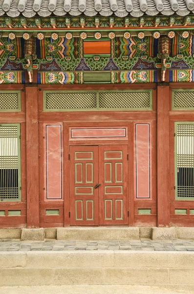 Detalle de la arquitectura tradicional en seúl palacio de Corea del Sur —  Fotos de Stock