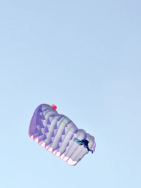 En fallskärm — Stockfoto