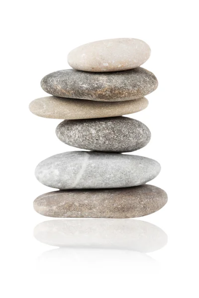 Kieselsteine ausgeglichen Stapel — Stockfoto