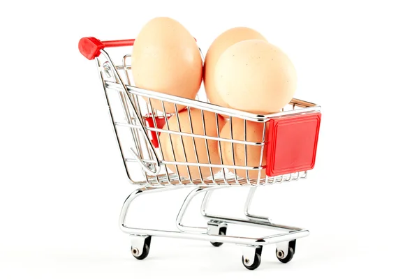 Winkelwagen met eieren — Stockfoto