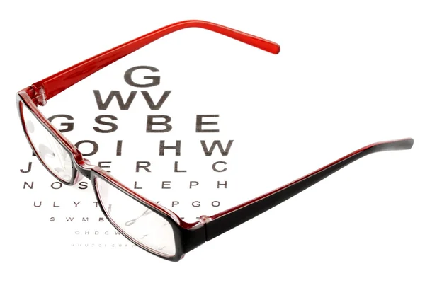 눈 차트 읽기 안경 — 스톡 사진