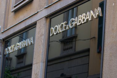 e Dolce gabbana