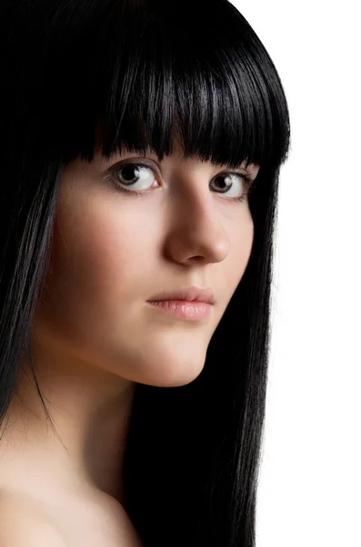 黑色的长头发的漂亮年轻女孩 — 图库照片