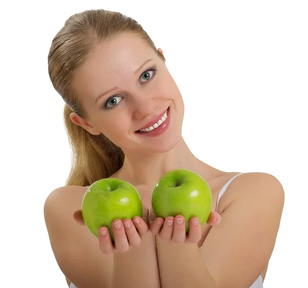 Όμορφα υγιή κοπέλα που κρατά ένα δύο πράσινο μήλο απομονωθεί — Φωτογραφία Αρχείου