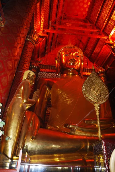 仏教寺院の内部. — ストック写真