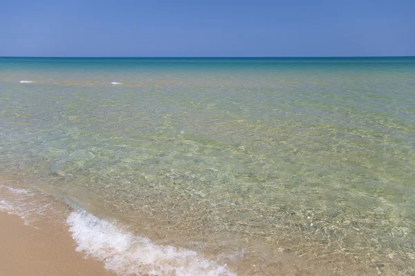 Лазурное море — стоковое фото