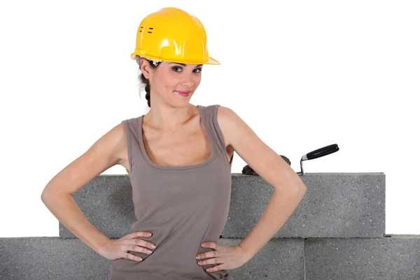 Vertrouwen vrouwelijke builder — Stockfoto