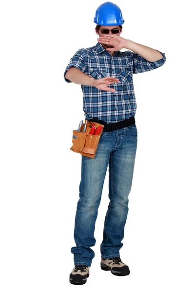 Builder in sunglasses — Stock Photo, Image