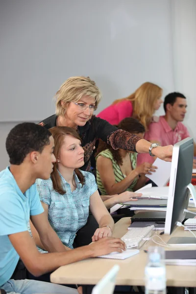Students in classroom — Stock Photo, Image