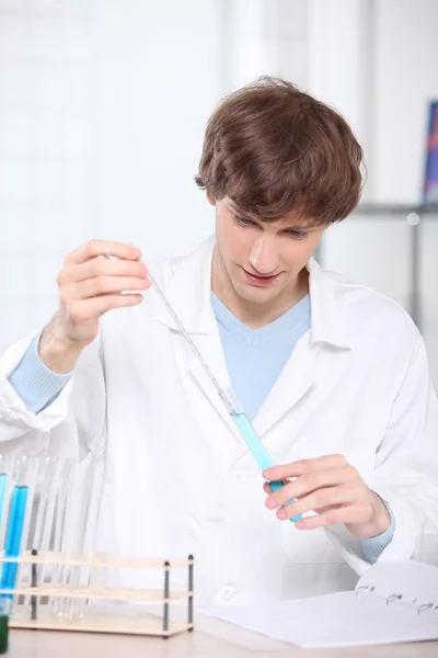 Etdiant in the labs — Stock Photo, Image