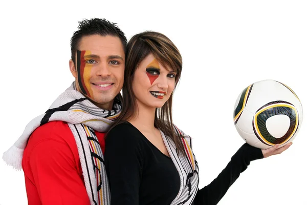 ドイツのサッカー チームを支援のカップル — ストック写真