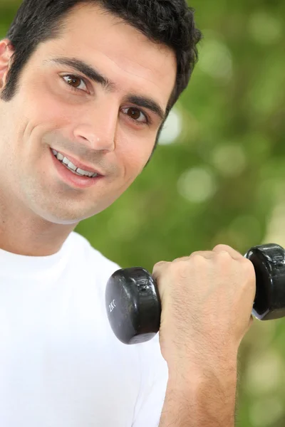 남자 운동 가벼운 무게 — 스톡 사진