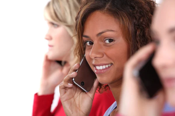 Vrouwen op de telefoon — Stockfoto