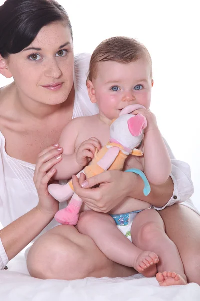 Kvinna med baby girl — Stockfoto