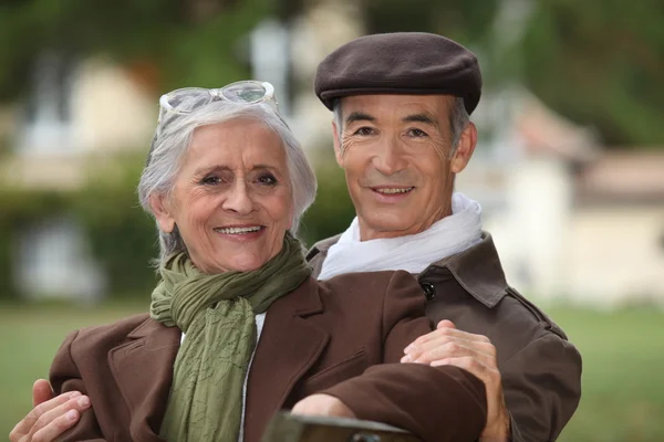 Portrait of senior couple — Stock Photo, Image