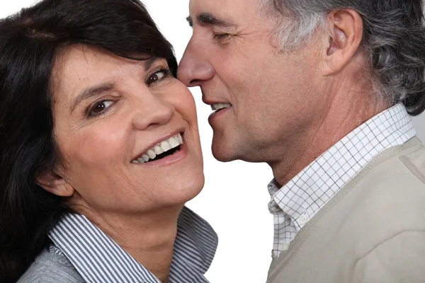 Senior couple embracing — Stock Photo, Image