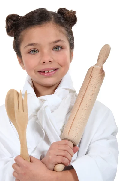 Κορίτσι που προσποιείται ότι είναι ένας μάγειρας — Φωτογραφία Αρχείου