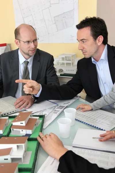 Arquitetos em reunião — Fotografia de Stock