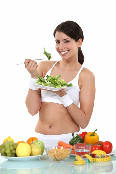 Mujer comiendo alimentos saludables —  Fotos de Stock