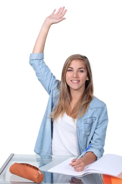 Schüler mit erhobener Hand — Stockfoto