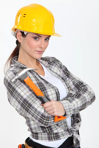 Stern buscando constructor femenino con martillo —  Fotos de Stock
