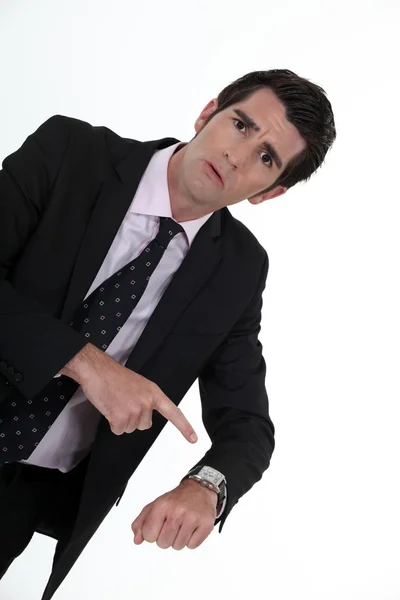 Arg chef pekar på sin klocka — Stockfoto