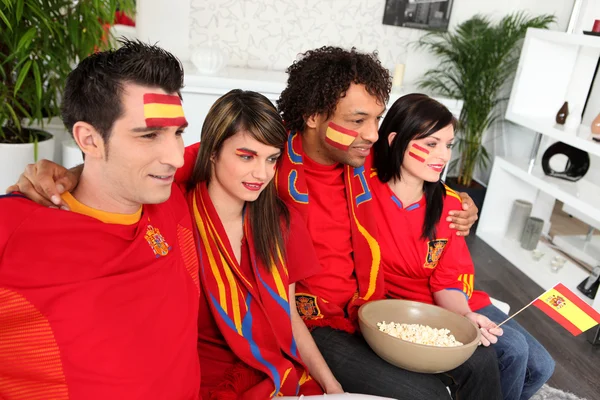 Spanish friends gathered for the game — Stock Photo, Image